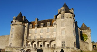 Chateau de La Roche Courbon (55 minutes)