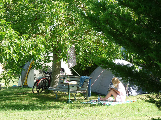 bell tent, tente glamping au camping le verger